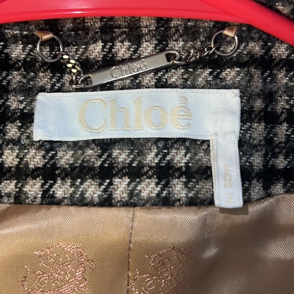 Chloe - Picture 6 of 6